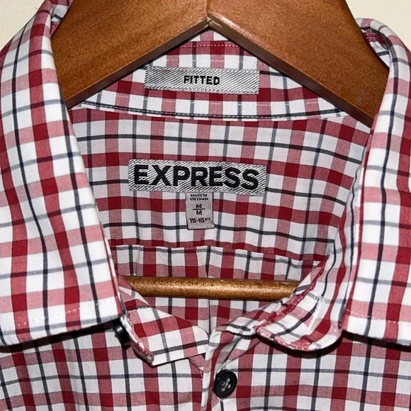 Express Fitted Red Plaid Button Down - Picture 4 of 7
